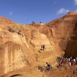 Madagascar : la vallée maudite du saphir | ARTE Reportage 2022