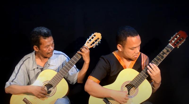 Razafindrahety - Duo Guitare par Ndrina R. Ramamonjisoa & Fabrice Rabary
